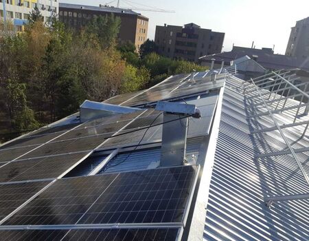 Solara company install solar panels in the Kanaker-Zeytun maternity hospital