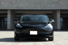 Tesla Model 3 - 2019.webp